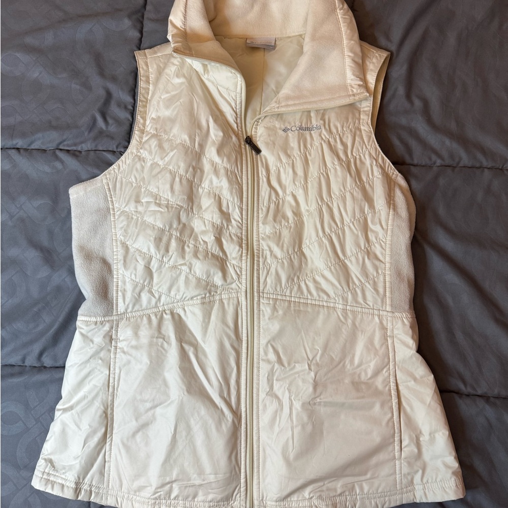 Columbia Women's Ivory Vest